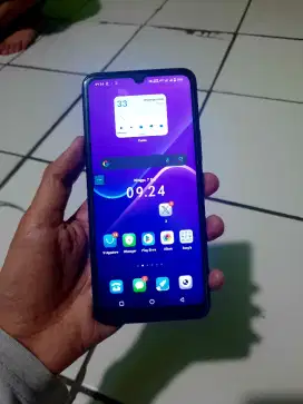 Vivo V23E 8/128 batangan
LCD gantian