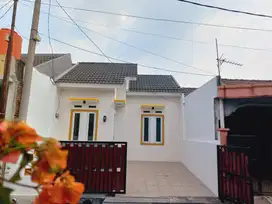 RUMAH DIJUAL DI KOMPLEK ELITE MURAH BANGET DI GRAND RESIDENCE CITY