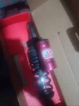 Shock belakang vario RCB u330