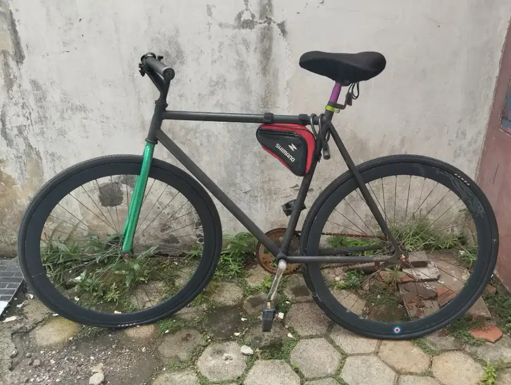 Sepeda Fixie bekas