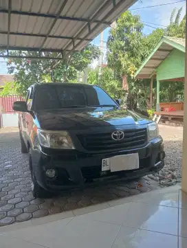 Mobil Hilux pick up