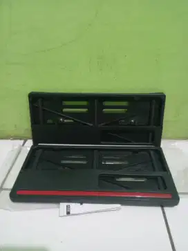 Dudukan plat nomor