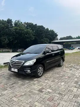 Toyota Kijang Innova 2014 Bensin