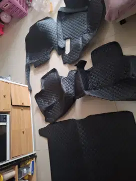 Karpet mercy GLC 200