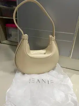 Preloved Tas Jeanie