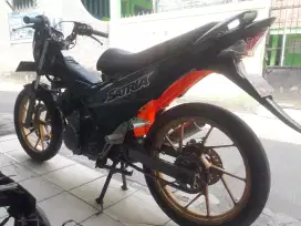 Satria fu 150 cc warna hitam