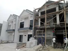 RUMAH MEWAH 2 LANTAI SIAP HUNI
