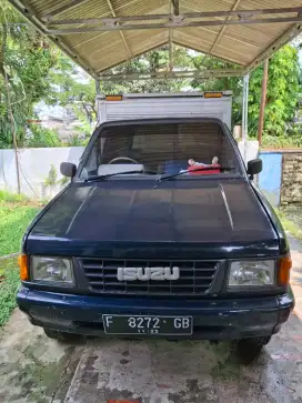 Mobil Isuzu Panther, siap pakai, Harga Nego