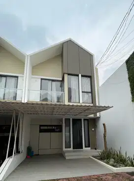 RUMAH SECOND SIAP HUNI DI CIPANGKAP JAKTIM