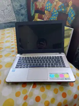 LAPTOP ASUS X441 CELERON N 3060. RAM 2/ 500HDD+128SSD.