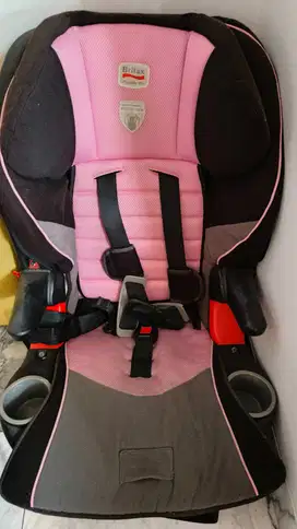 Dijual murah car seat merk britax.