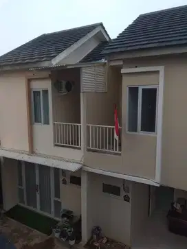 Rumah di Jual cepat di Pusat Kota BSD