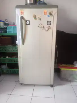 Jual Kulkas Toshiba Glacio 1 pintu