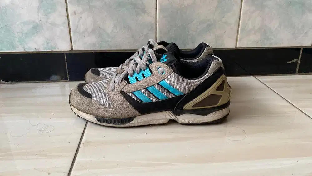 Sepatu Adidas Torsion ZX8000