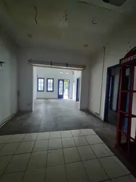 Disewakan Rumah Ruang Usaha Sayap Jl Riau Kota Bandung