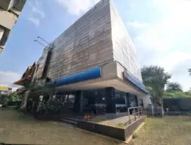 Ruko gandeng 3lt 16x20 320m Boulevard Kelapa Gading Jakarta Utara