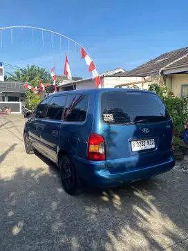 Hyundai Trajet 2001 Bensin