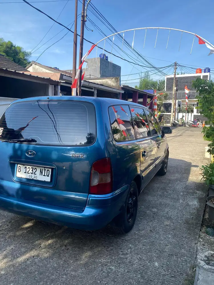 Hyundai Trajet 2001 Bensin