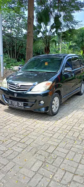 Toyota Avanza 2008 Bensin