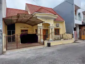 Disewakan rumah minimalis dalam perumahan area Jakal Km 8,5
