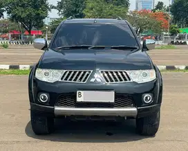 BERGARANSI‼️MITSUBISHI PAJERO EXCEED 2.5 AT HITAM 2010
