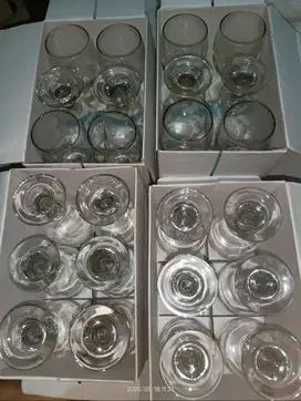 DIJUAL 2 LUSIN GELAS KAKI