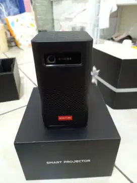 BYINTEK P20 Projector 3D 4k Smart Andriod Wifi 1080P LED DLP