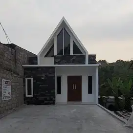 Rumah pinggir jalan raya belakang BSB taman pelangi bisa untuk usaha