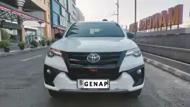 (km 60rb) Asli Fortuner VRZ TRD 2.4 AT 2019 Mulus Bisa DP Minim