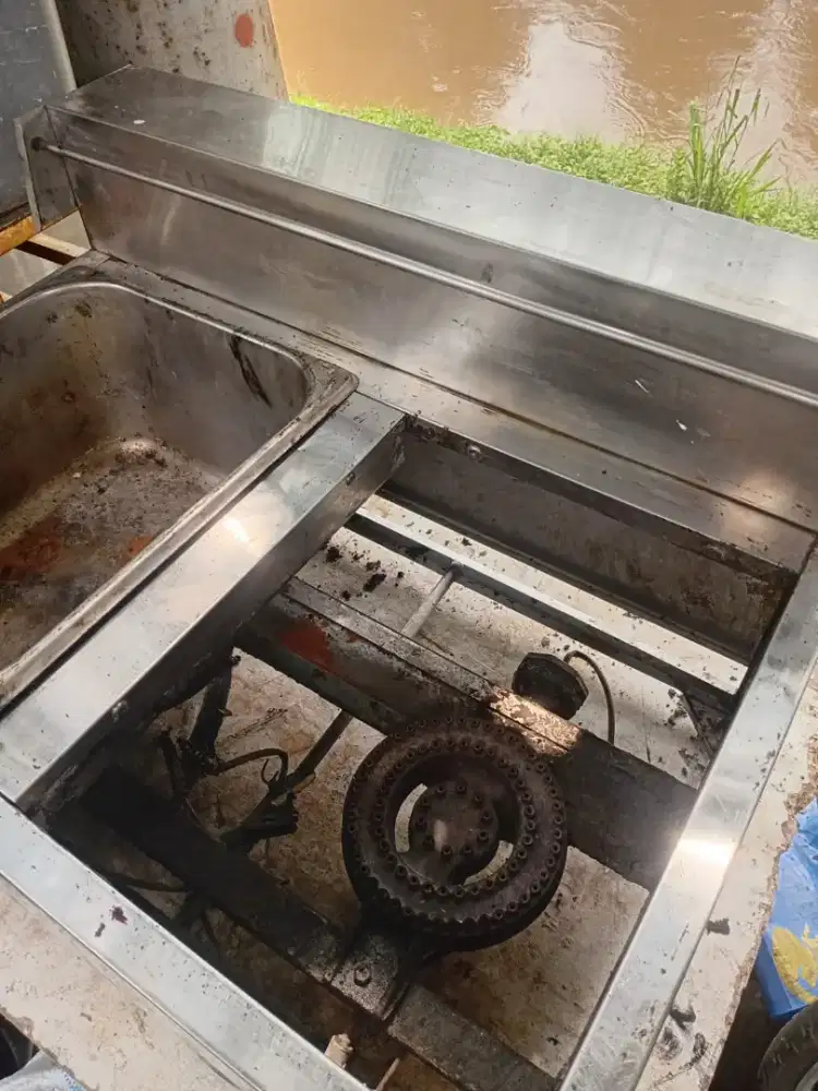 Kompor deep fryer minus