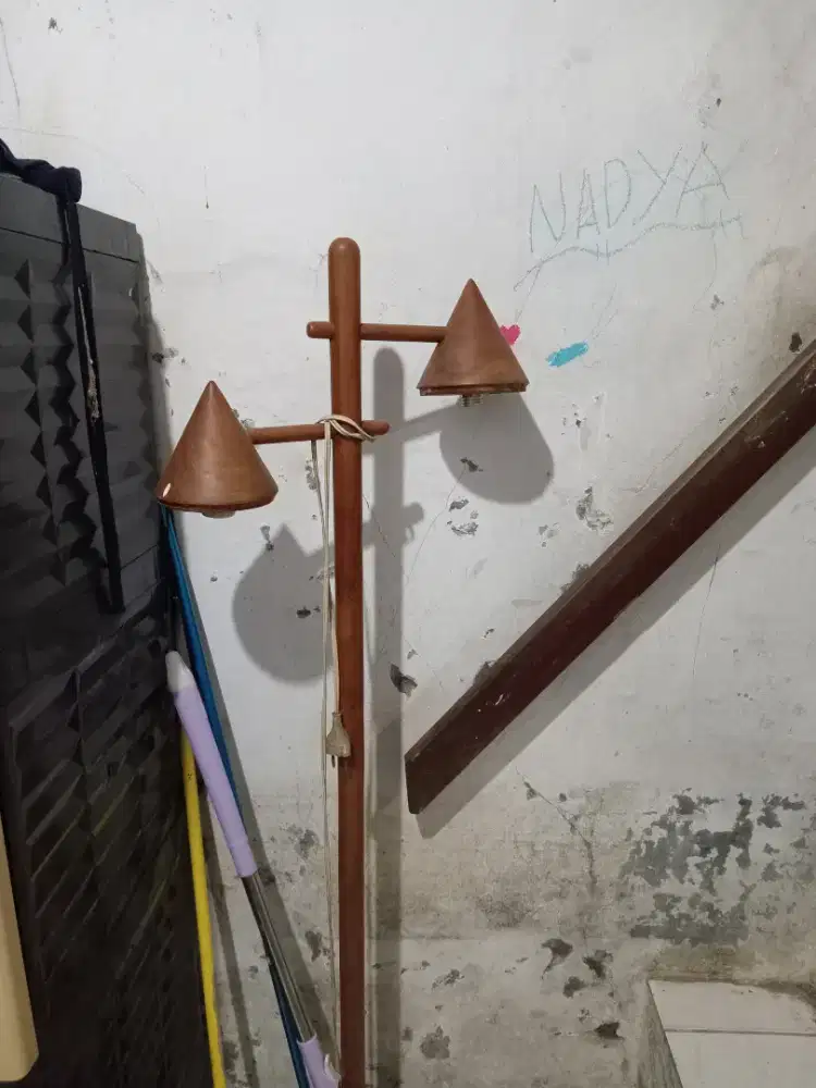 Lampu buat dekorasi