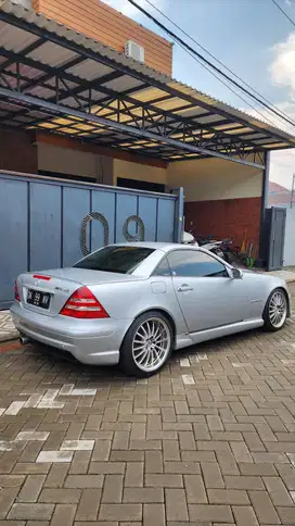 Mercedes-Benz SLK230 2001 Bensin