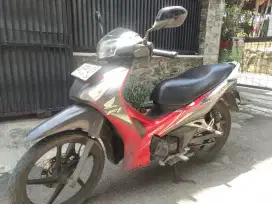 Supra X 125 Helm in