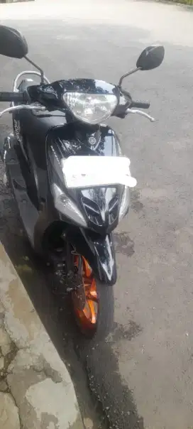 Mio sporty hitam