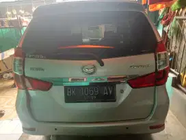 Jual beli mobil sekend