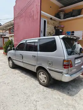 Toyota Kijang 2001 Bensin