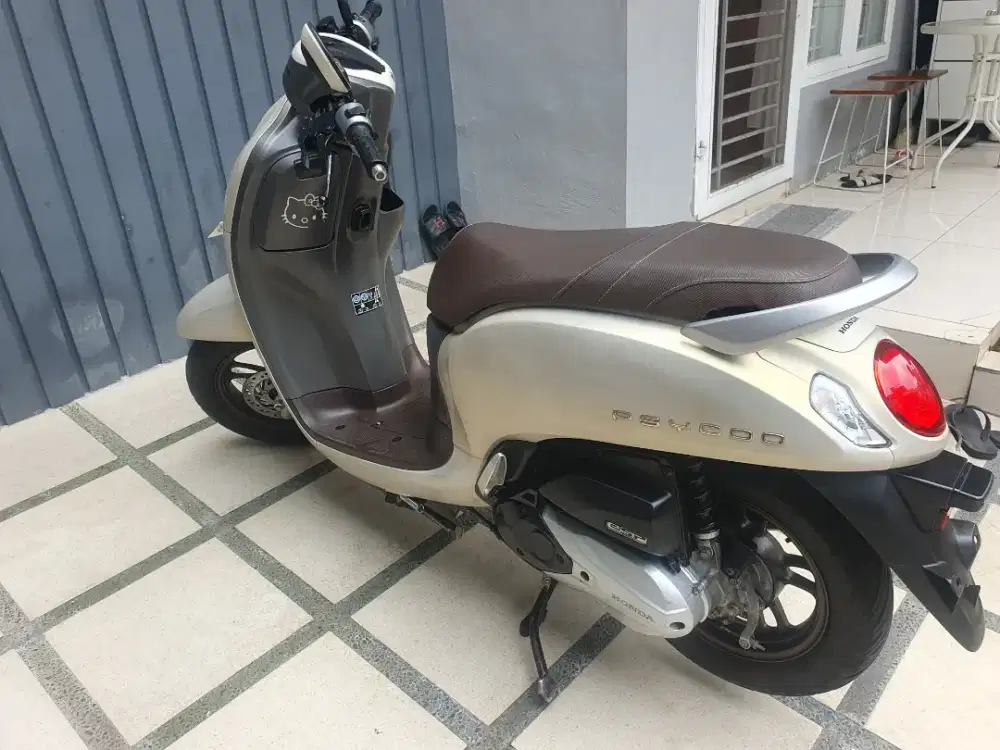 SCOOPY PRESTIGE 2023/2024