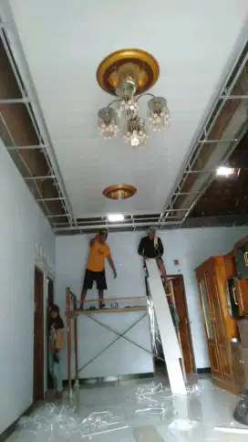 Plafon gypsum dan pvc