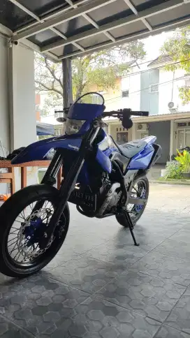 Dijual motor WR 155 R TAHUN 2022