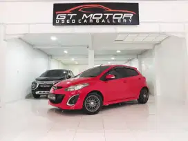 Dp.12,5jt Mazda 2 R Matic 2014