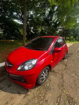 Brio E 2015 | Km rendah