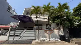 DIJUAL Rumah Pluit 10x20 2lt , JARANG ADA HARGA TERMURAH . SHM . BAGUS