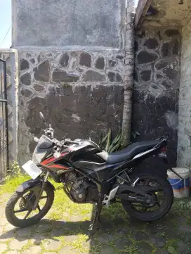 CB150R StreetFire 2014