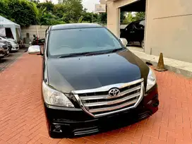 Toyota Innova G 2.5 diesel 2014 AT attitude black