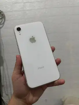 iphone xr 128gb putih