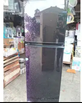 DI JUAL KULKAS 2 PINTU SHARP SJ317MG