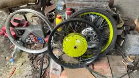 Velg ring 17 dan tromol depan belakang MIO Sporty