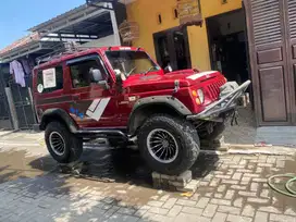 Suzuki Jimny 83