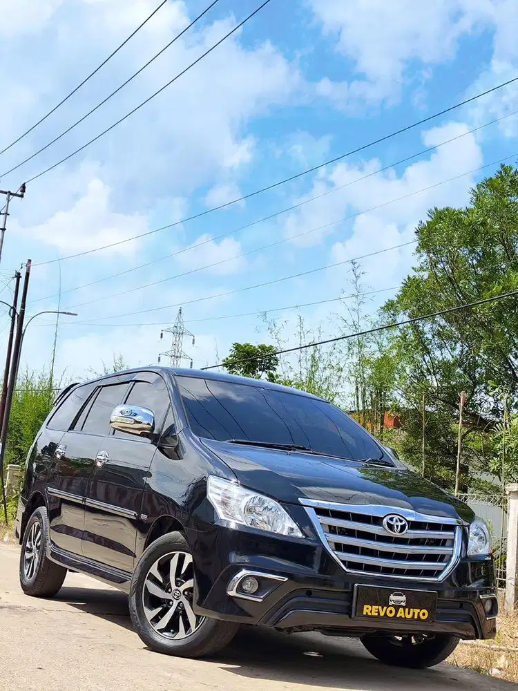 Grand Innova V automatic 2.0 bensin 2011 / 2012 upgrade 2015 luxury at