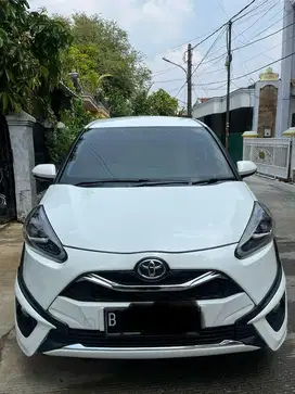 Toyota Sienta Q 1.5 2021 Facelift Low Km